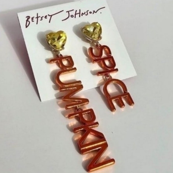 Betsey Johnson Mismatched Pumpkin Spice Earrings! - Picture 1 of 7